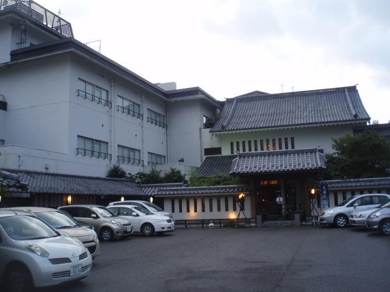 岩室温泉 「ほてる大橋 館の湯」: 新潟つれづれ日記